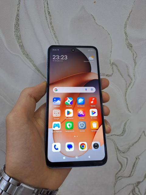Redmi 12, 128 GB, Düyməli, Sensor, Barmaq izi — 135 ₼ · Ceyranbatan · Xiaomi Redmi 12, 128 GB, Düyməli, Sensor, Barmaq izi — Ceyranbatan