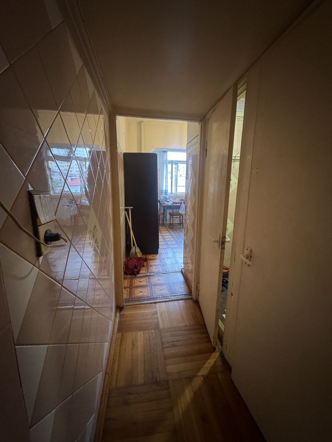 Satılır 2 otaqlı köhnə tikili 60 m² — Mənzil, Bakı (5)