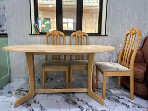 Masa və oturacaqlar — Bakı