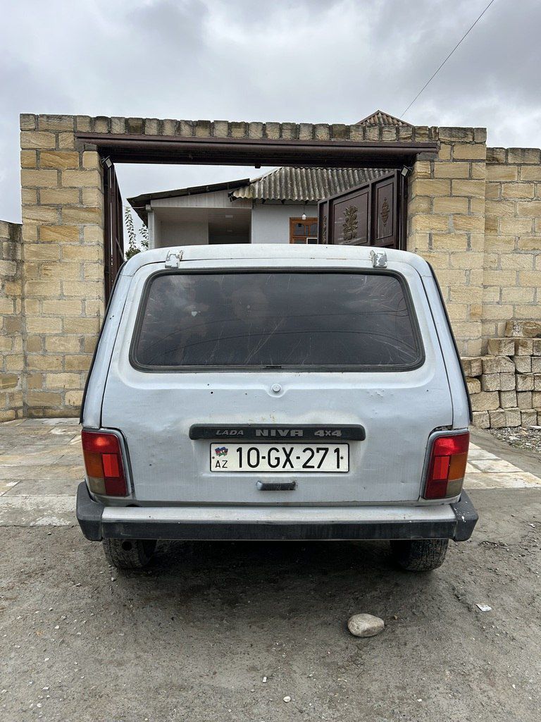 Lada (VAZ) Niva, 1.7 L, 1992 il, 123 552 km 10-GX-271 — Avtomobillər, Göyçay (6)