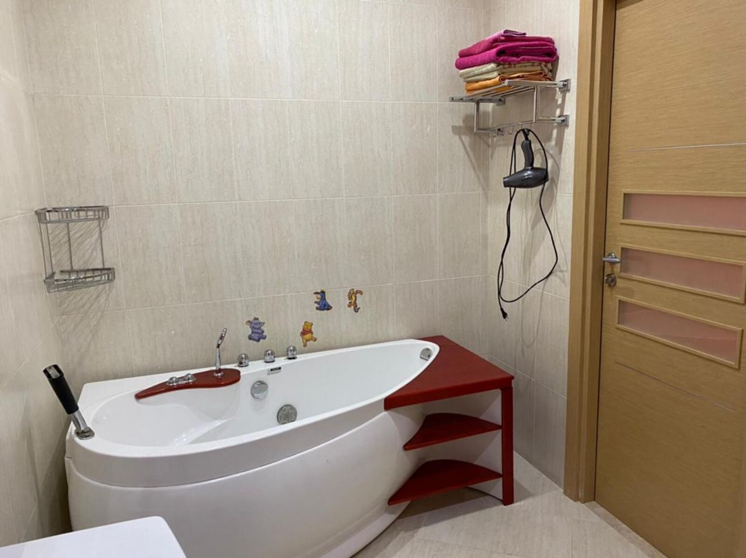 İcarəyə verilir 3 otaqlı yeni tikili 140 m² — Mənzil, Bakı (4)