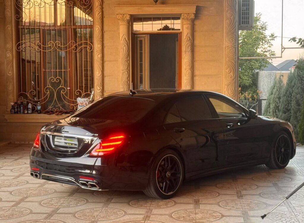 Mercedes S 63 AMG, 5.5 L, 2015 il, 99 000 km — Avtomobillər, Gəncə (2)