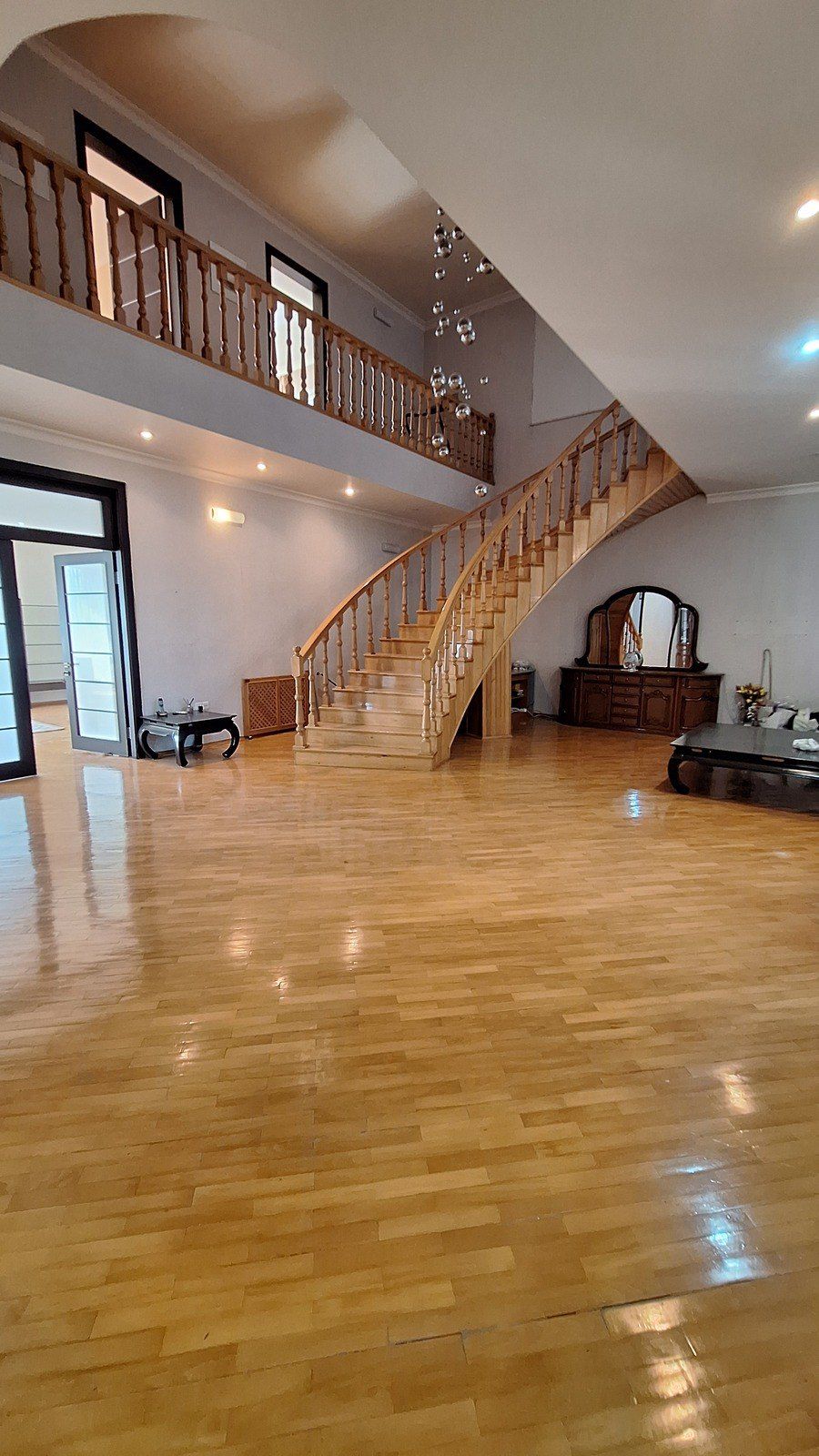Satılır 10 otaqlı həyət evi/bağ evi 1000 m² — Ev, villa, Bakı (2)