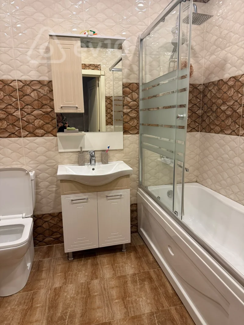 3 otaqlı mənzil, 157 m², Xetai metro — kirayə — Mənzil, Bakı (8)