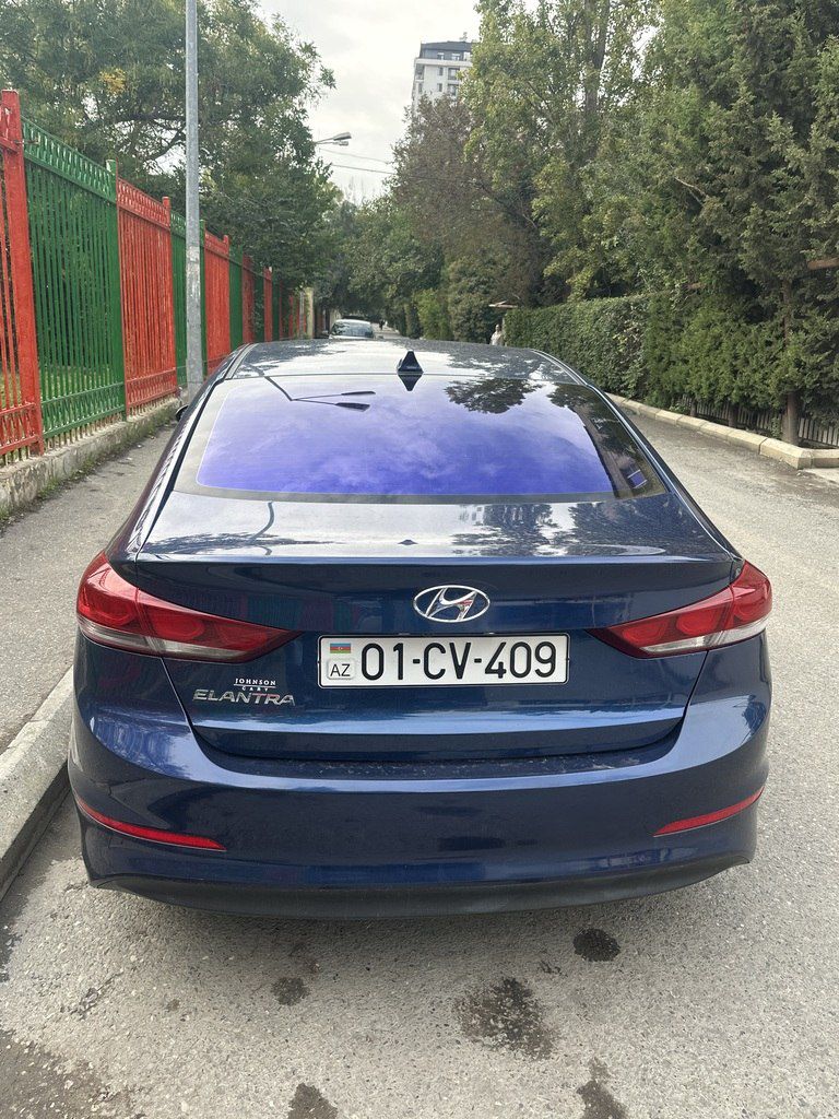 Hyundai Elantra, 1.8 L, 2018 il, 105 604 km 01-CV-409 — Avtomobillər, Bakı (2)