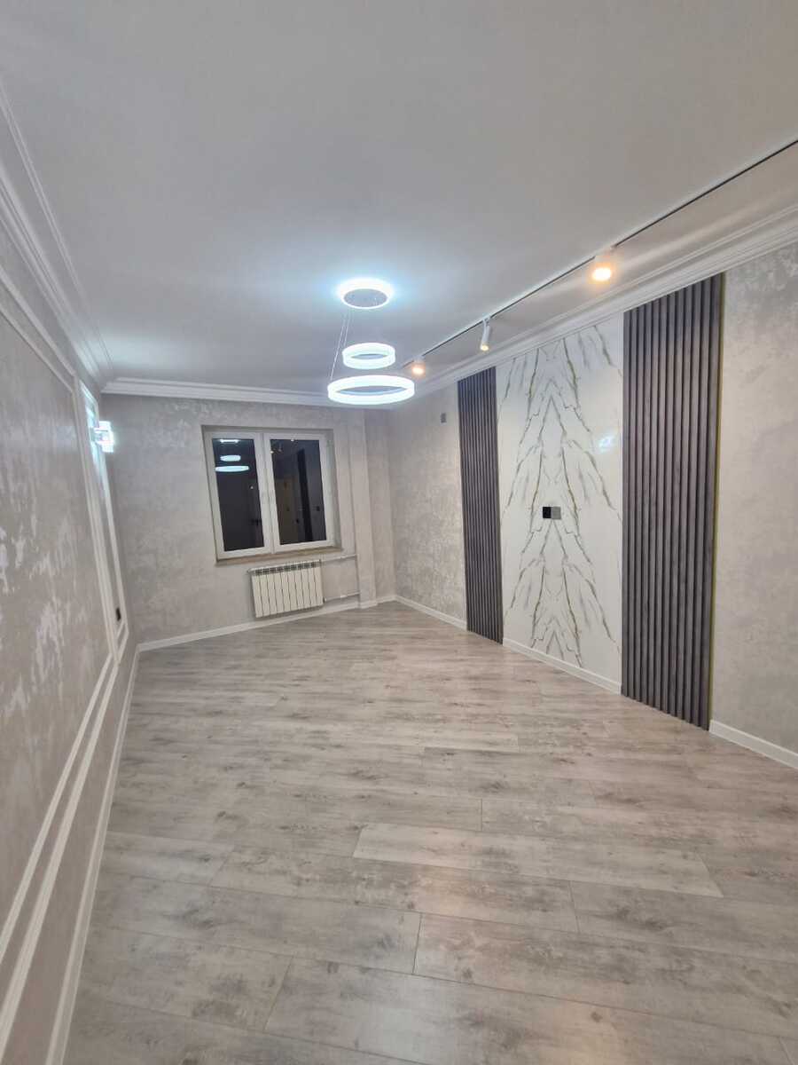 Satılır 4 otaqlı köhnə tikili 100 m² — Mənzil, Bakı (8)