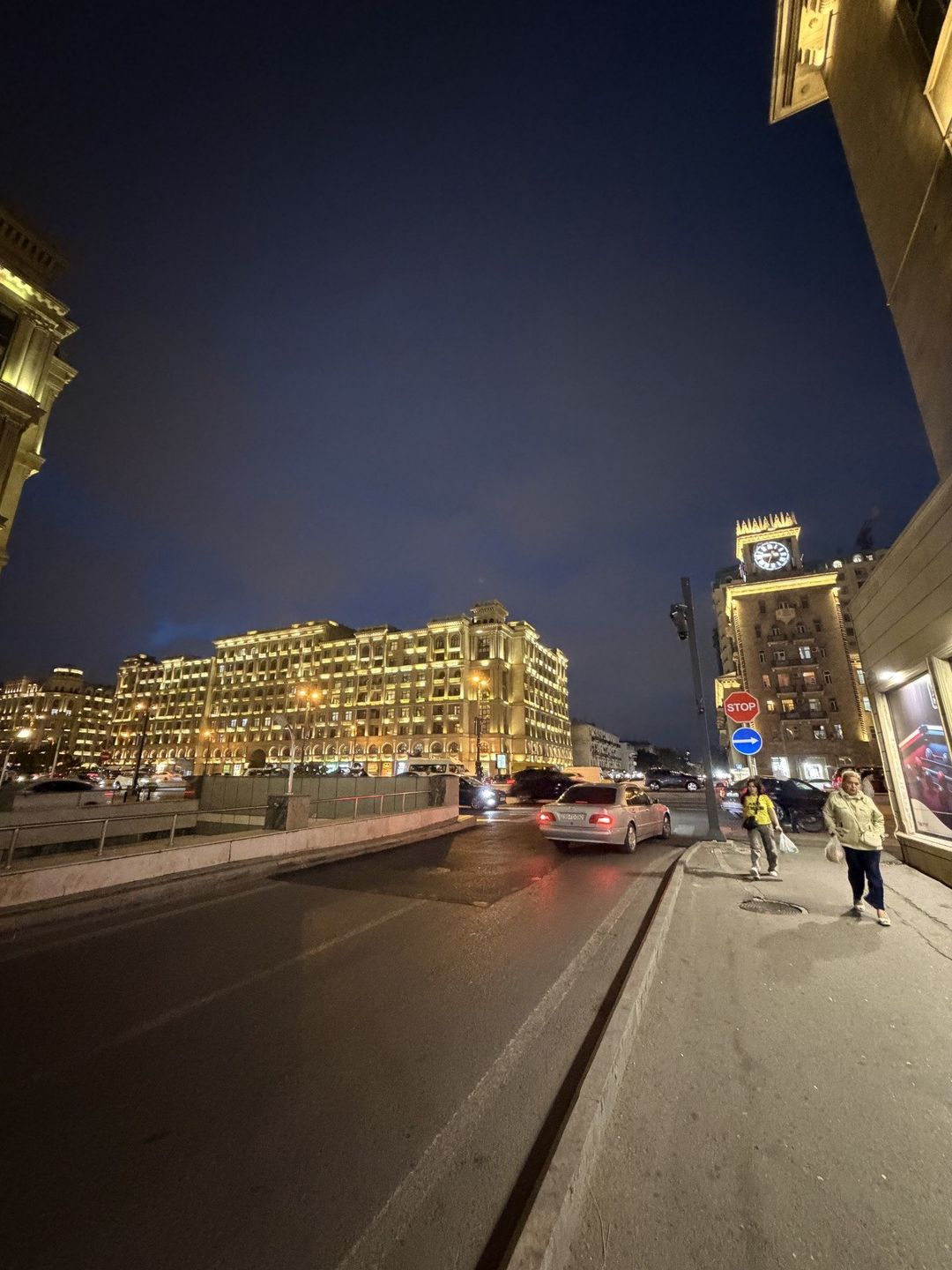 Satılır 3 otaqlı köhnə tikili 91 m² — Mənzil, Bakı (2)