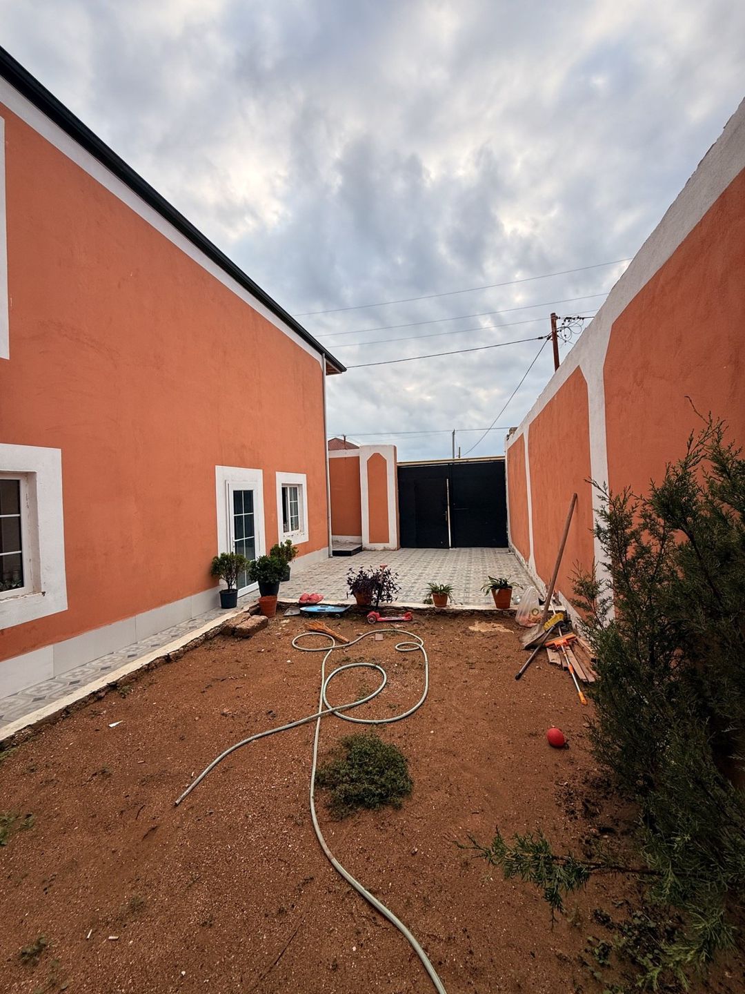 Satılır 5 otaqlı həyət evi/bağ evi 130 m² — Ev, villa, Bakı (2)