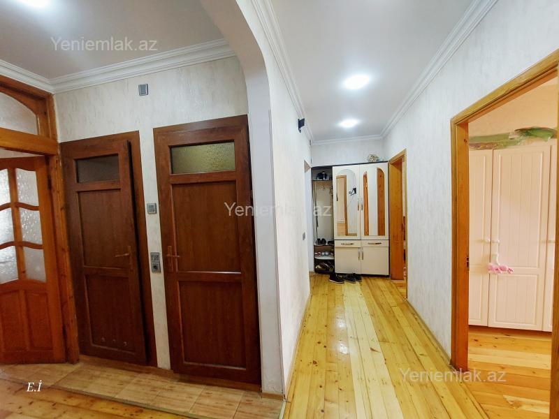 Satılır 4 otaqlı Bina evi menzil (Köhnə tikili), 95 m², 9-cu mikrorayon — Mənzil, Sumqayıt (10)