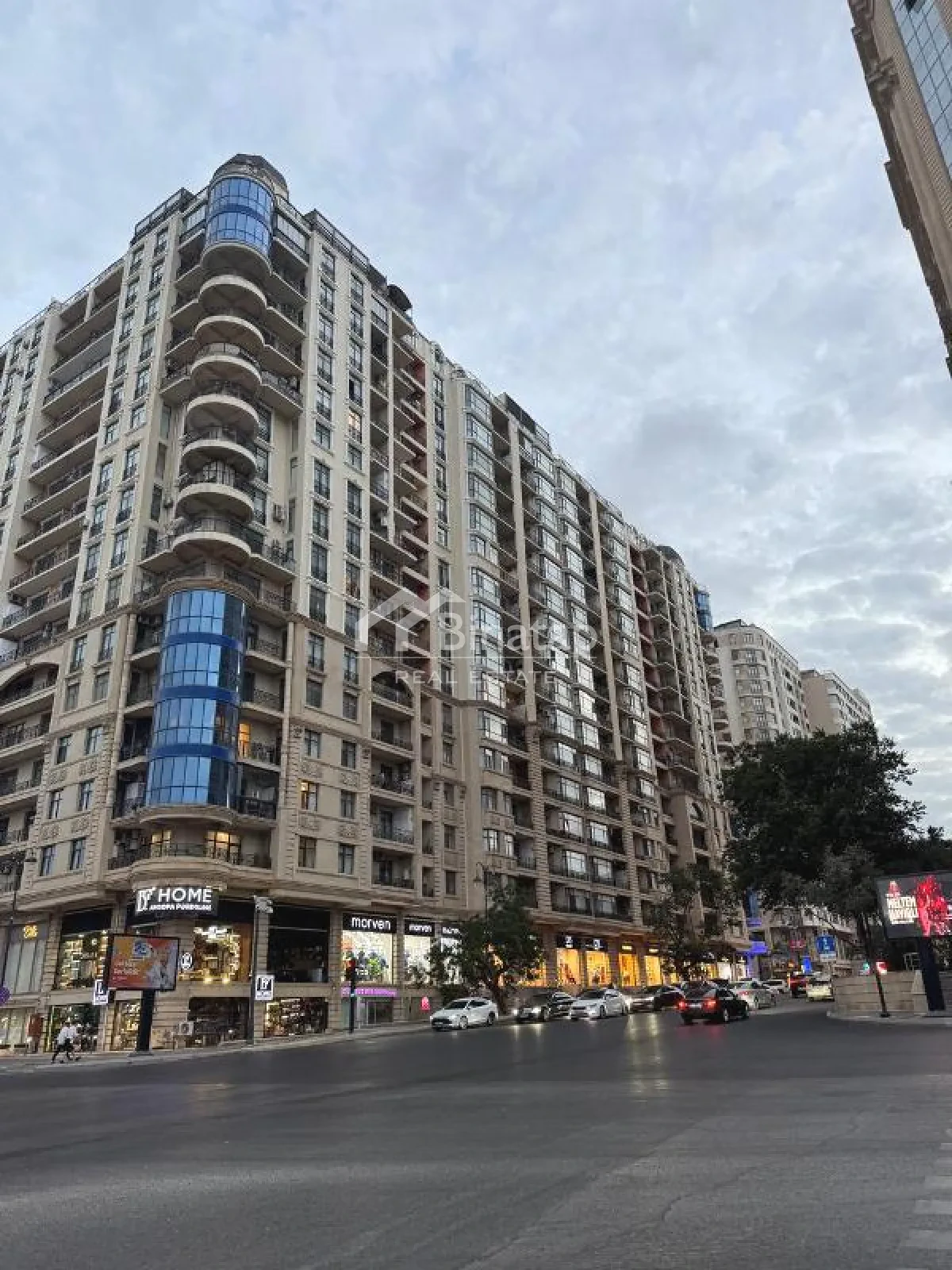 Satılır 4 otaqlı yeni tikili 322 m², Elmlər Akademiyası metrosu, Yasamal rayonu — Bakı