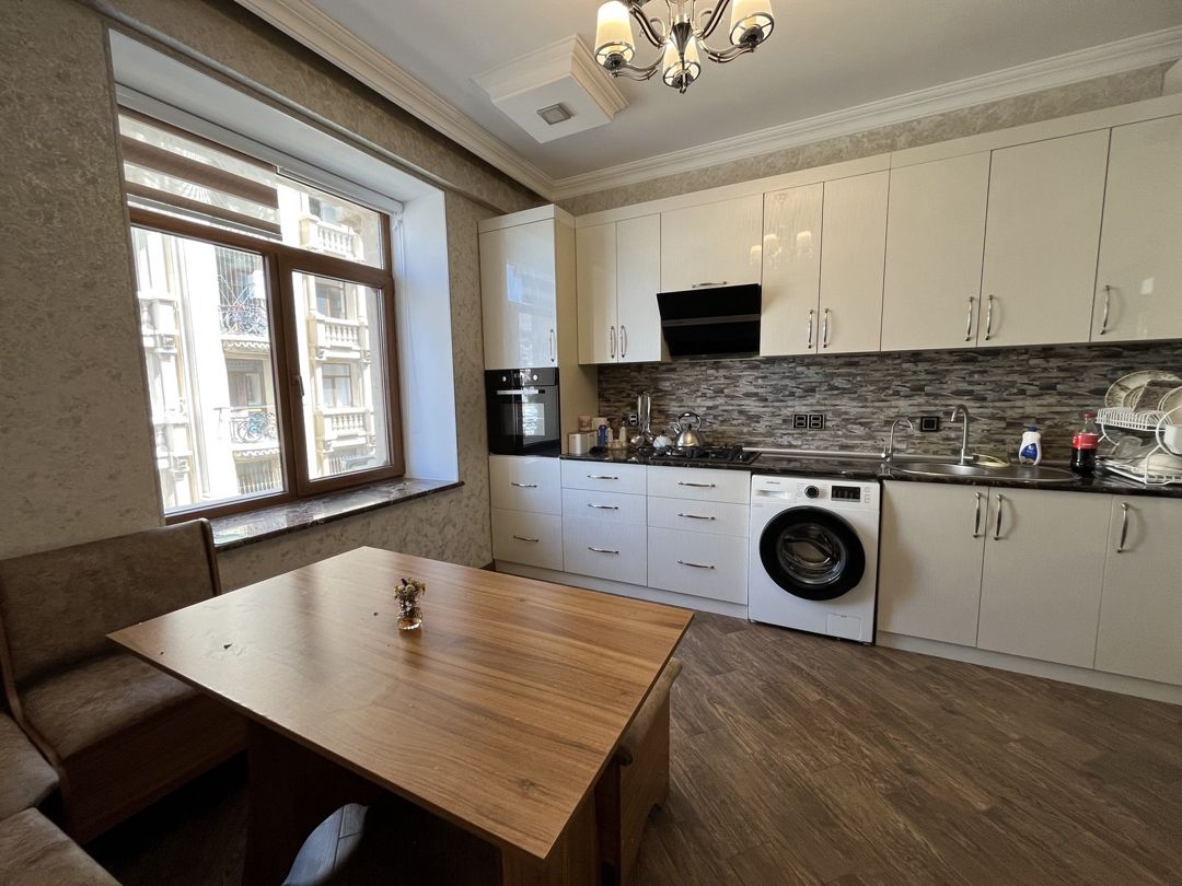 Satılır 4 otaqlı yeni tikili 167 m² — Mənzil, Bakı (10)