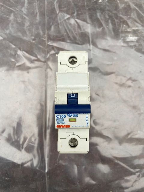 Elektrik avtomat açarı Gewiss C100 — Bakı