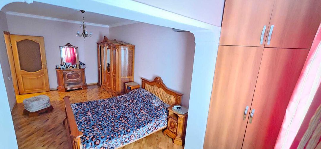 Satılır 4 otaqlı köhnə tikili 84 m² — Mənzil, Bakı (8)