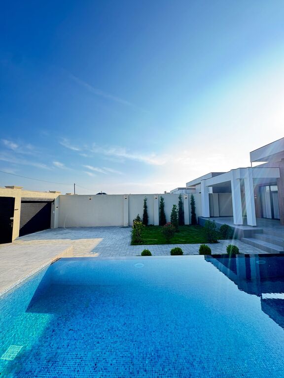 Satılır 4 otaqlı həyət evi/bağ evi 200 m² — Ev, villa, Bakı (10)