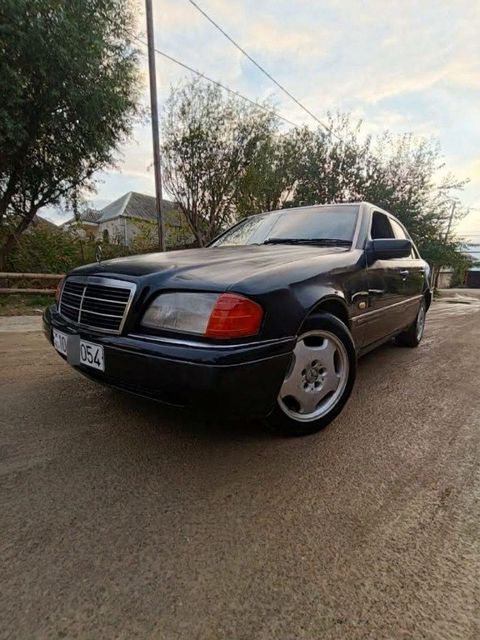 Mercedes C 180, 1.8 L, 1994 il, 300 000 km — Bakı