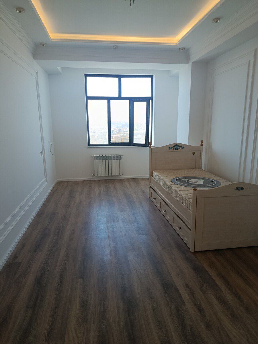 İcarəyə verilir 4 otaqlı yeni tikili 180 m² — Mənzil, Bakı (8)