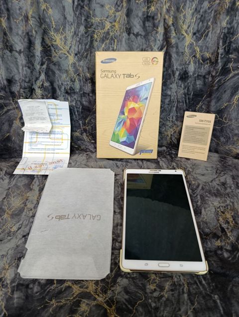 Samsung Galaxy Tab S (SM-T705) – 8.4", LTE, 16 GB Xüsusiyyətlər — Компьютеры и ноутбуки