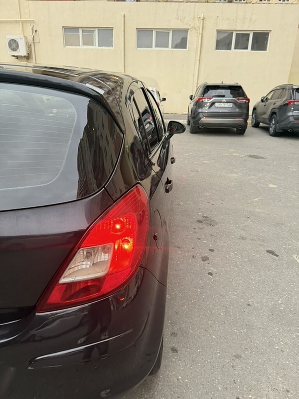 Opel Corsa D, hetçbek kuzov, 5 qapı, qara rəng. Əsas xüsusiyyətlər 99-XL-753 — Avtomobillər, Masazır (4)