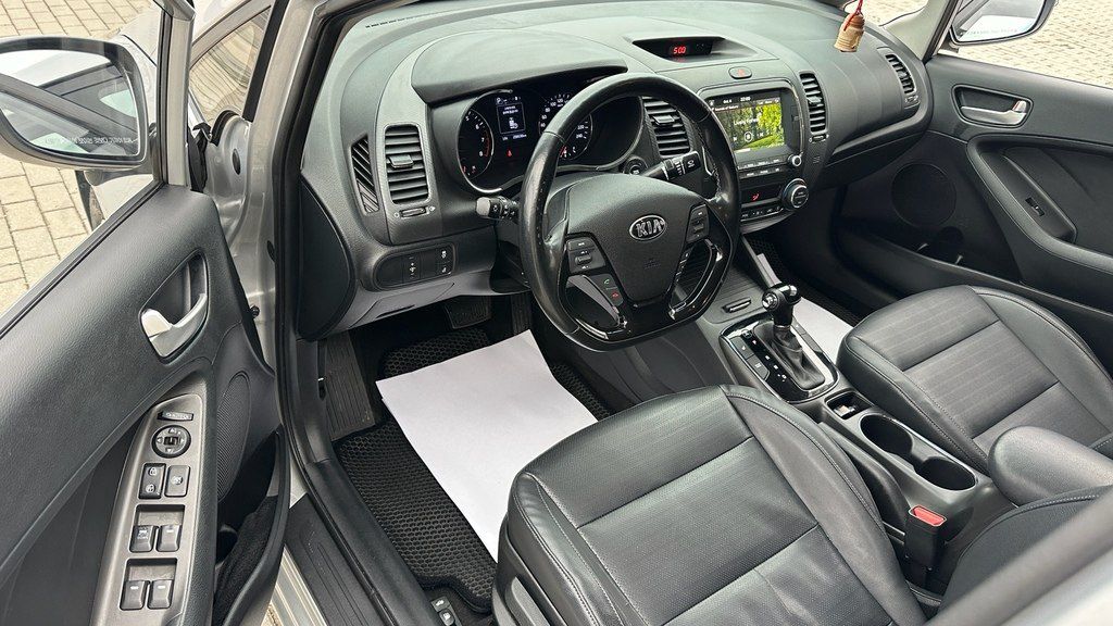 Kia K3, 1.6 L, 2016 il, 226 000 km — Avtomobillər, Bakı (7)
