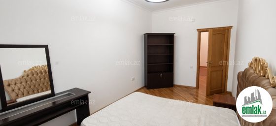 Satılır 4 otaqlı 225 m² yeni tikili Sirk — Mənzil (7)
