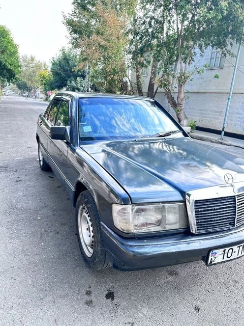 Mercedes 190, 2.0 L, 1992 il, 384 006 km — 4 000 ₼ · Zərdab · Avtomobillər Mercedes 190, 2.0 L, 1992 il, 384 006 km — Zərdab