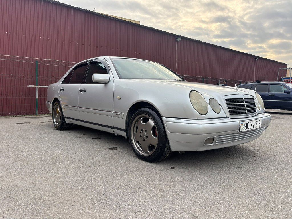 Mercedes E 240, 2.4 L, 1998 il, 319 479 km — Avtomobillər, Bakı (5)
