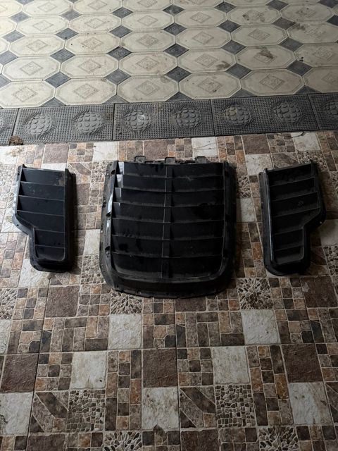 Ford Mustang Shelby kapotun lipləri — 200 ₼ · Bakı · Ehtiyat hissələri və aksesuarlar Ford Mustang Shelby kapotun lipləri — Bakı