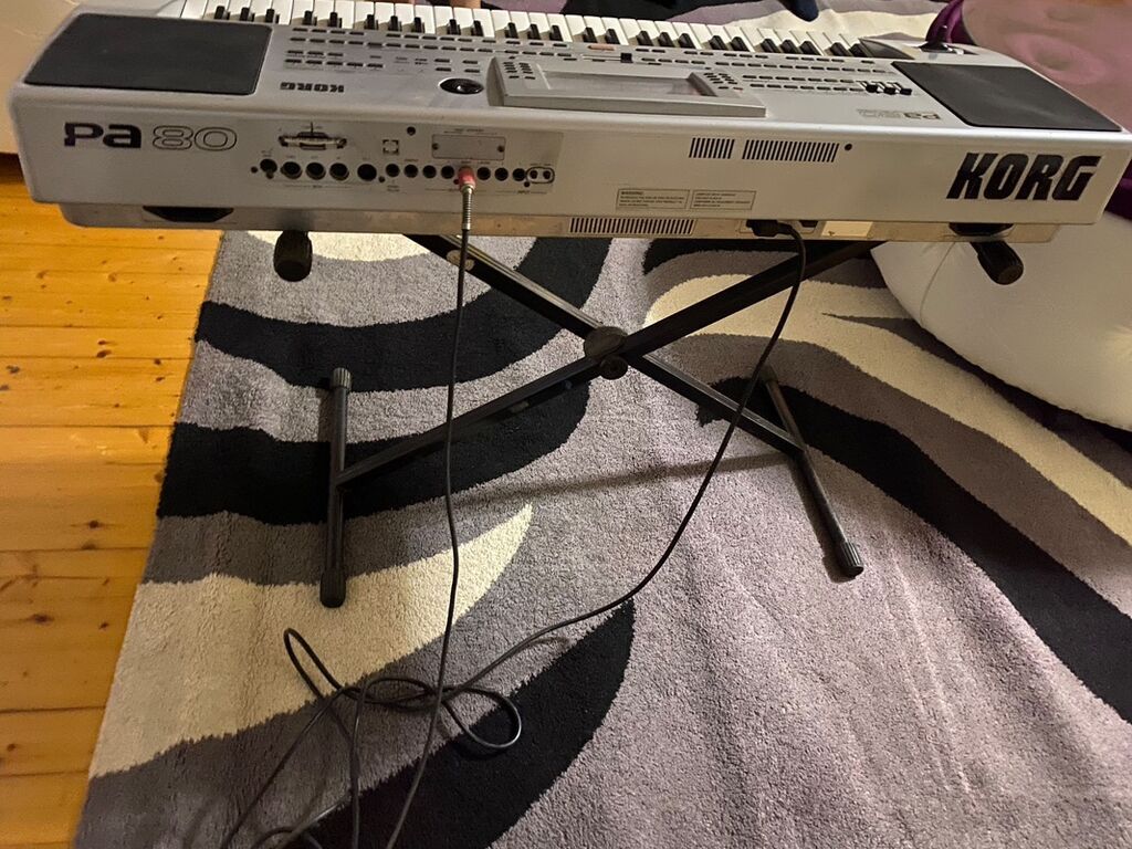 Korg PA80 aranjeman sintezatoru. Peşəkar səviyyəli klavişli musiqi — Pianino və digər klaviş alətləri, Bakı (4)