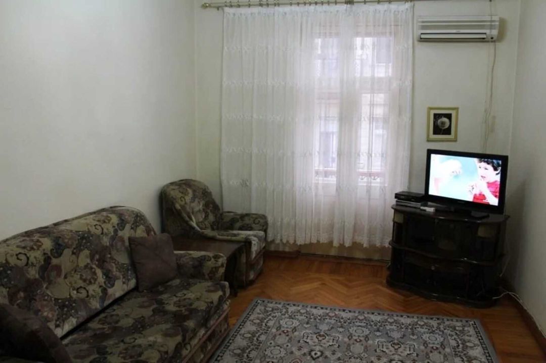 İcarəyə verilir 2 otaqlı köhnə tikili 70 m² — Mənzil, Bakı (3)