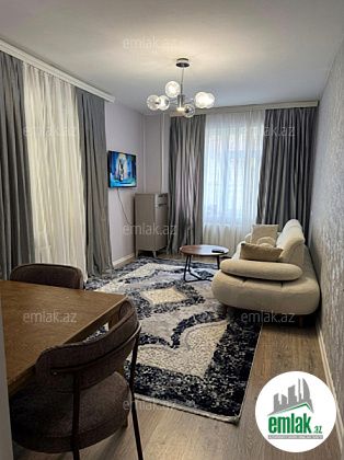 Satılır 2 otaqlı 62 m² köhnə tikili 8 Noyabr m — Mənzil (2)