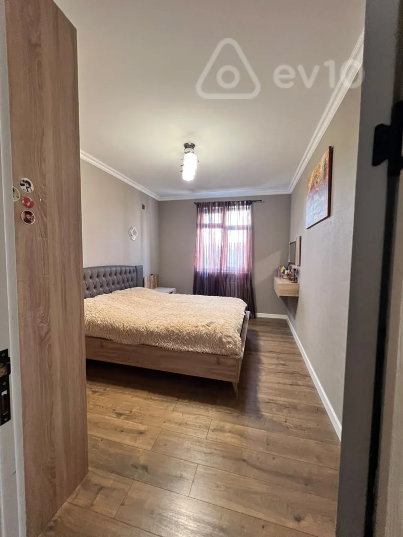4 otaqlı mənzil, 95 m², Sumqayıt şəhəri, 13-cu mikrorayon — Mənzil, Sumqayıt (9)