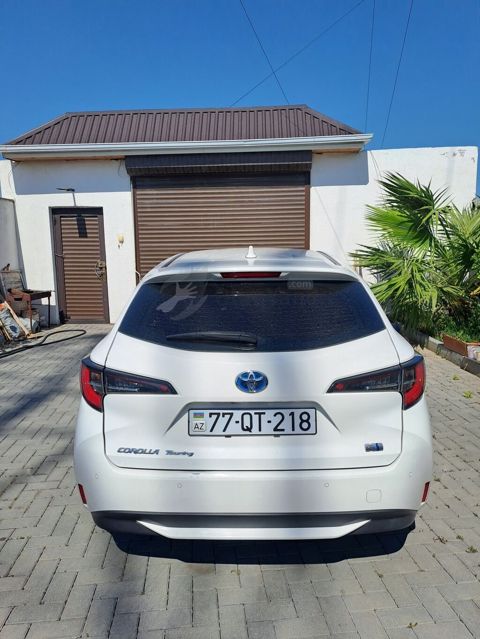 Toyota Corolla: 1.8 l 2019 il Universal — Bakı