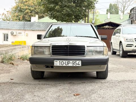 Mercedes 190, 2.0 L, 1990 il, 120 000 km — Şamaxı