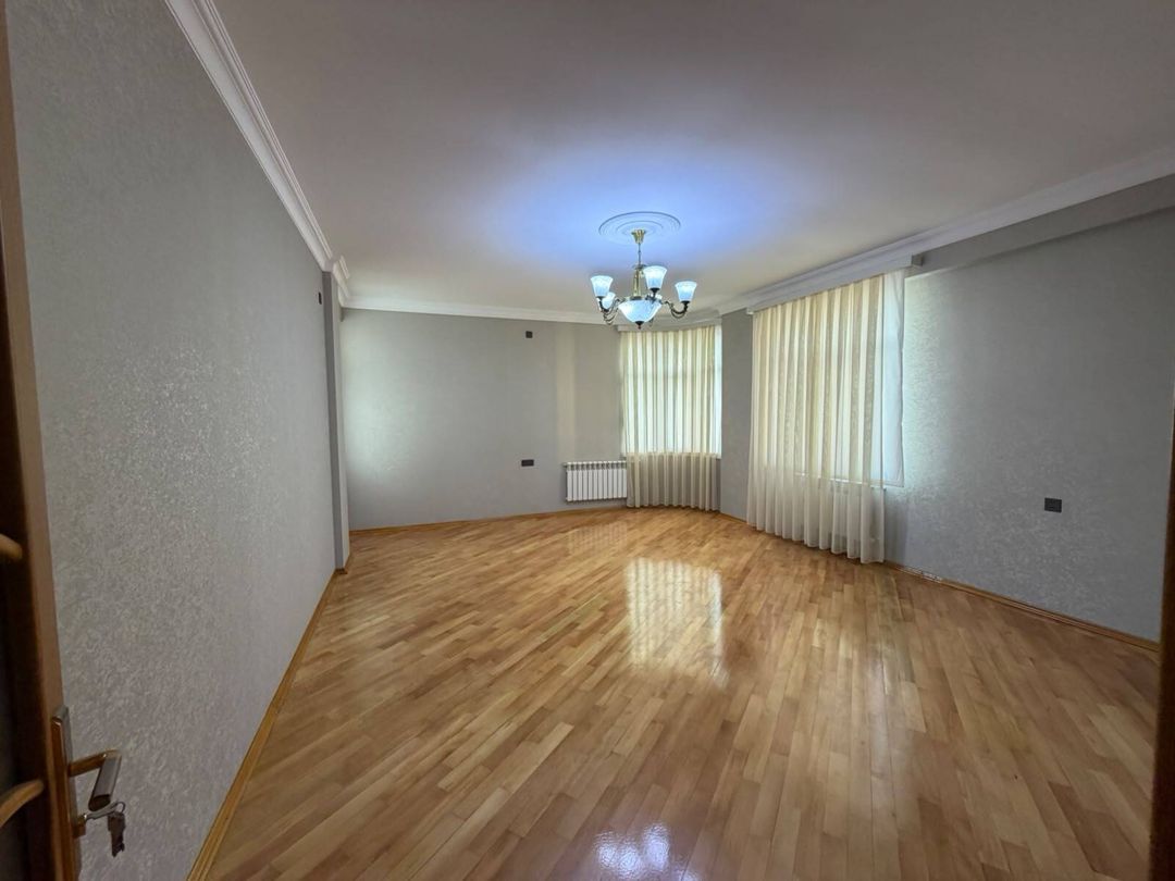 Satılır 3 otaqlı yeni tikili 125 m² — Mənzil, Bakı (2)