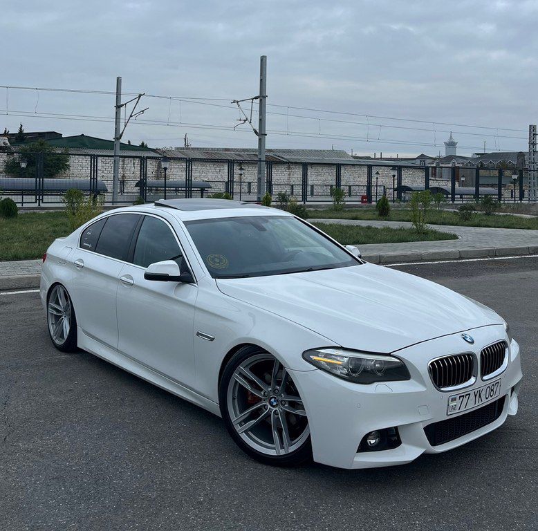 BMW 528, 2.0 L, 2015 il, 260 000 km 77-YK-087 — Avtomobillər, Masallı