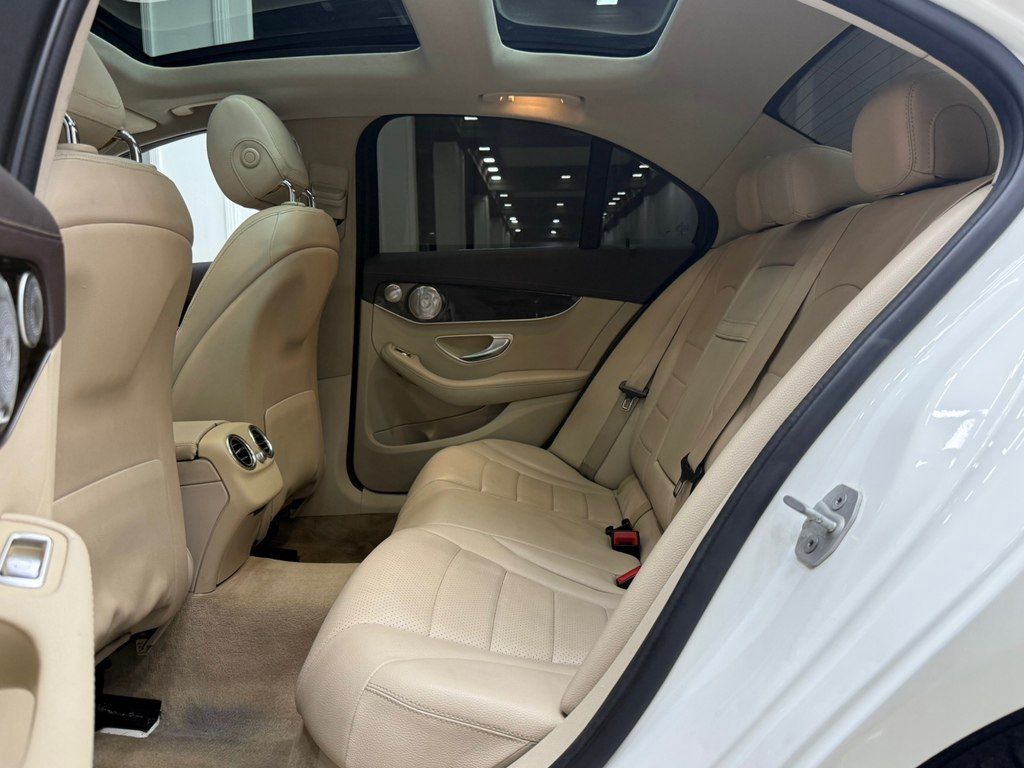 Mercedes C 300, 2.0 L, 2016 il, 142 000 km — Avtomobillər, Bakı (10)