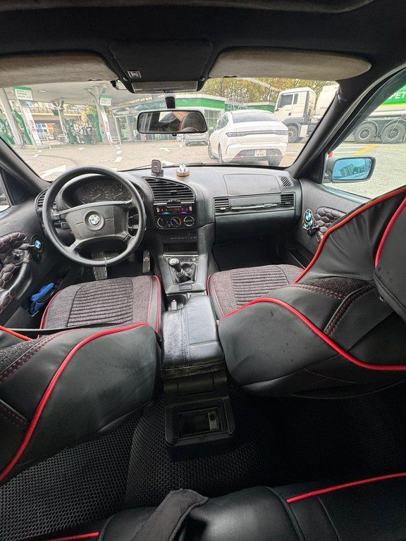BMW 318, 1.8 L, 1994 il, 495 000 km 99-KB-467 — Avtomobillər, Bakı (6)