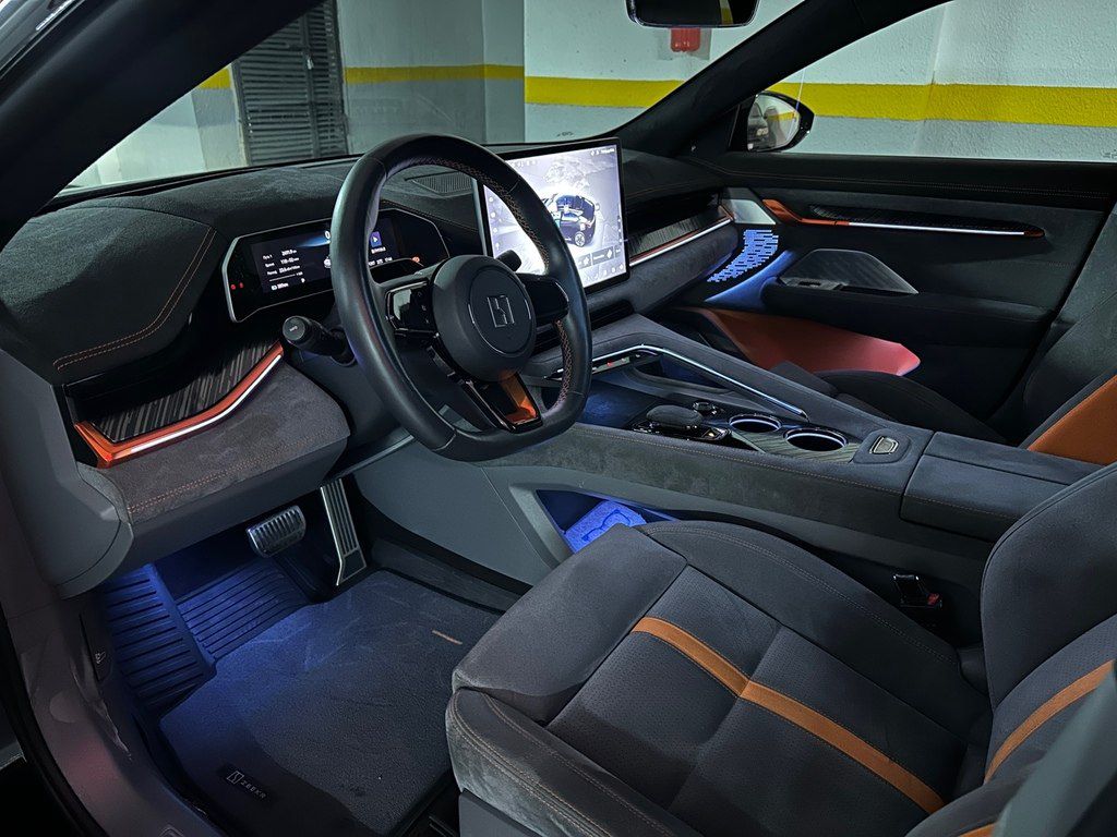Zeekr 001, 100 kWh, 2023 il, 42 000 km — Avtomobillər, Bakı (11)
