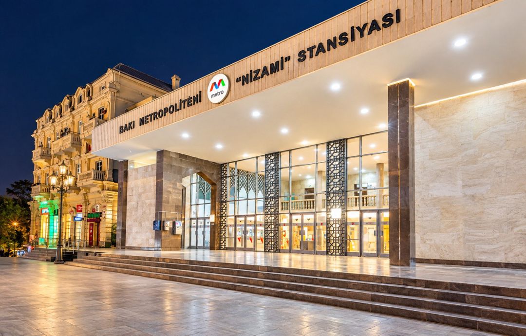 Satılır 4 otaqlı köhnə tikili 125 m² — Mənzil, Bakı
