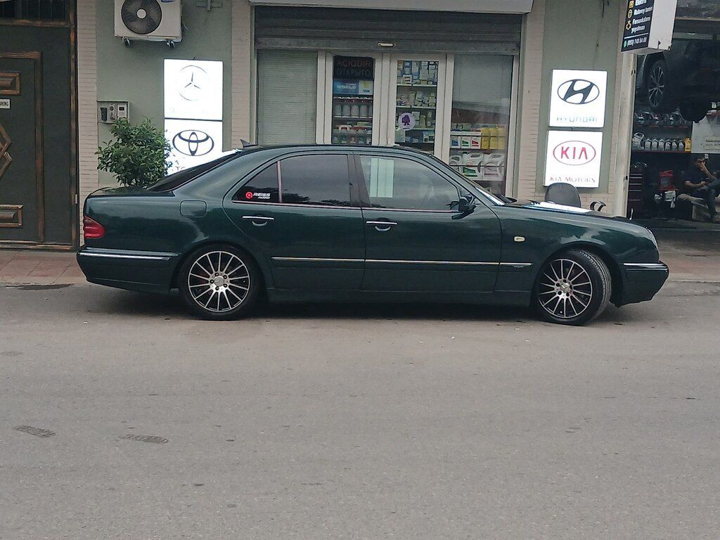 Mercedes E 280, 2.8 L, 1998 il, 286 000 km 99-EZ-350 — Avtomobillər, Bakı (3)
