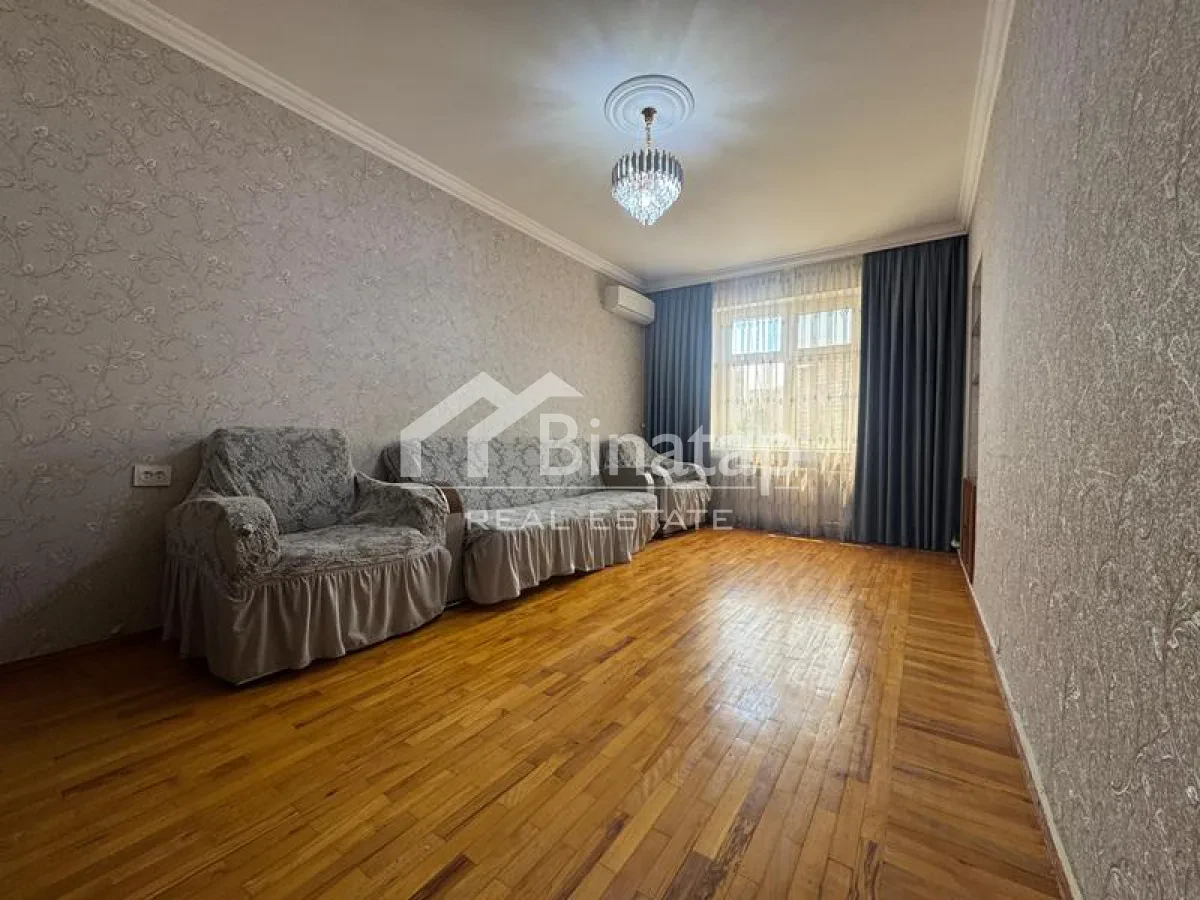 Satılır 2 otaqlı köhnə tikili 60 m², Elmlər Akademiyası metrosu, Yasamal rayonu — Mənzil, Bakı