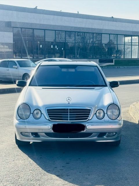 Mercedes E 220, 2.2 L, 2000 il, 450 623 km — Ağstafa