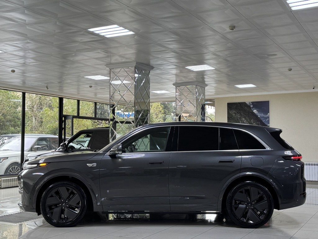 Li Auto L7, 1.5 L, 52.3 kWh, 2025 il, 28 900 km 11-II-111 — Avtomobillər, Bakı (8)
