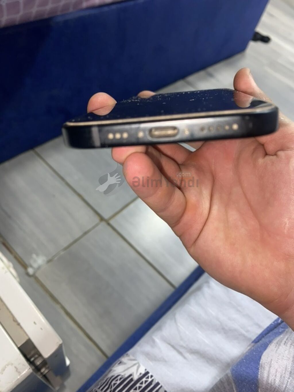 IPhone 15, 128 GB, Qara, Simsiz şarj — Elektronika, Bakı (4)
