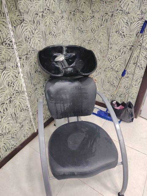 Salon üçün saç yuma bölməsi və iş masası dəsti - Saç yuma kreslosu — Bakı