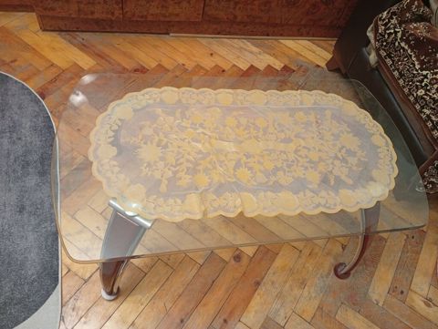 Şüşə kofe/çay masası - Dizayn: Ovala yaxın düzbucaqlı formalı, yumru — Mingəçevir