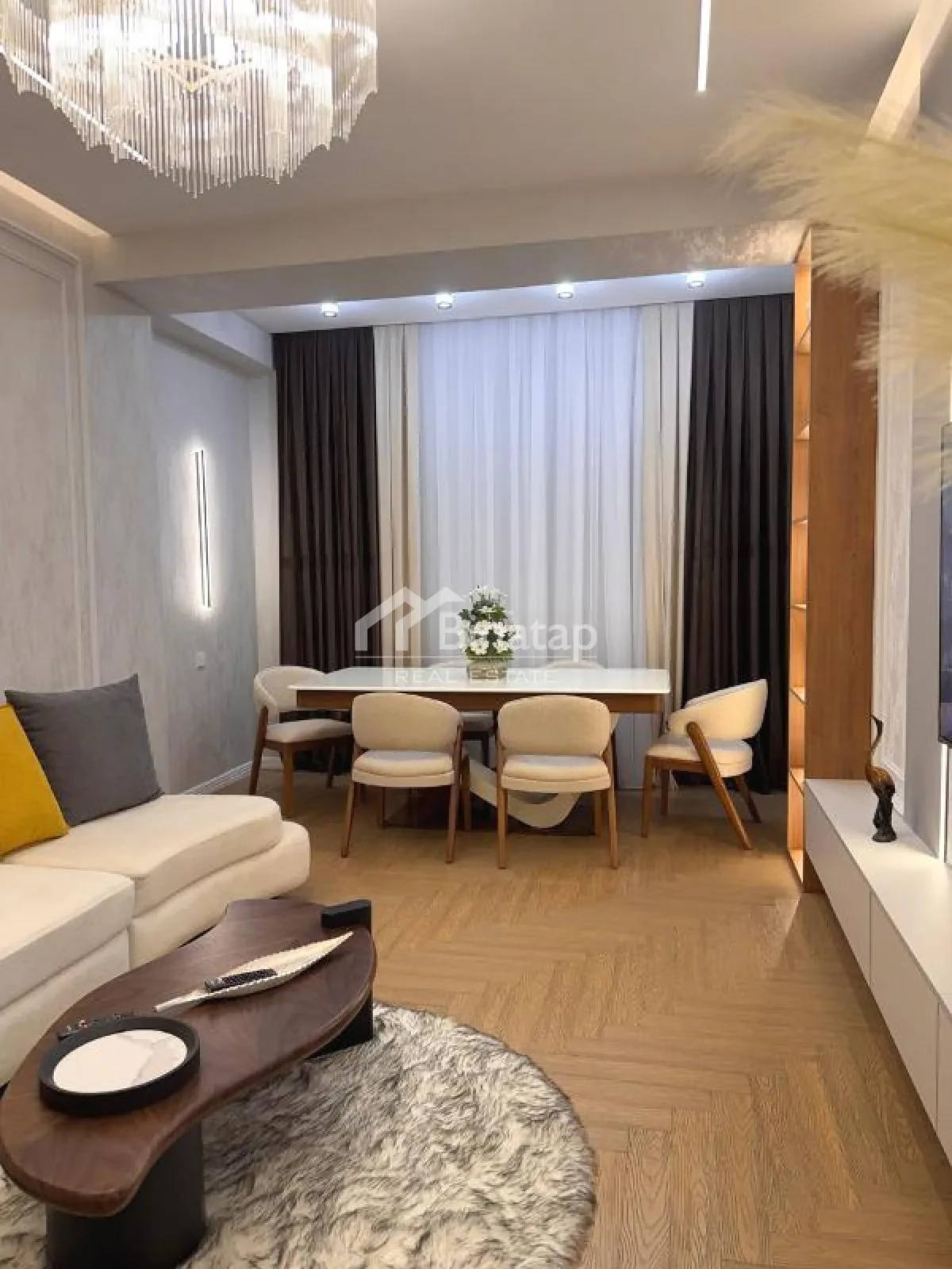 Satılır 3 otaqlı yeni tikili 120 m², 28 May metrosu, Nərimanov rayonu — Mənzil, Bakı