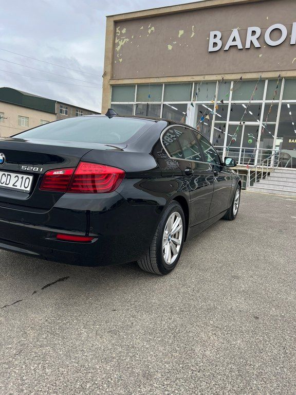 BMW 528, 2.0 L, 2014 il, 170 000 km 90-CD-210 — Avtomobillər, Bakı (8)