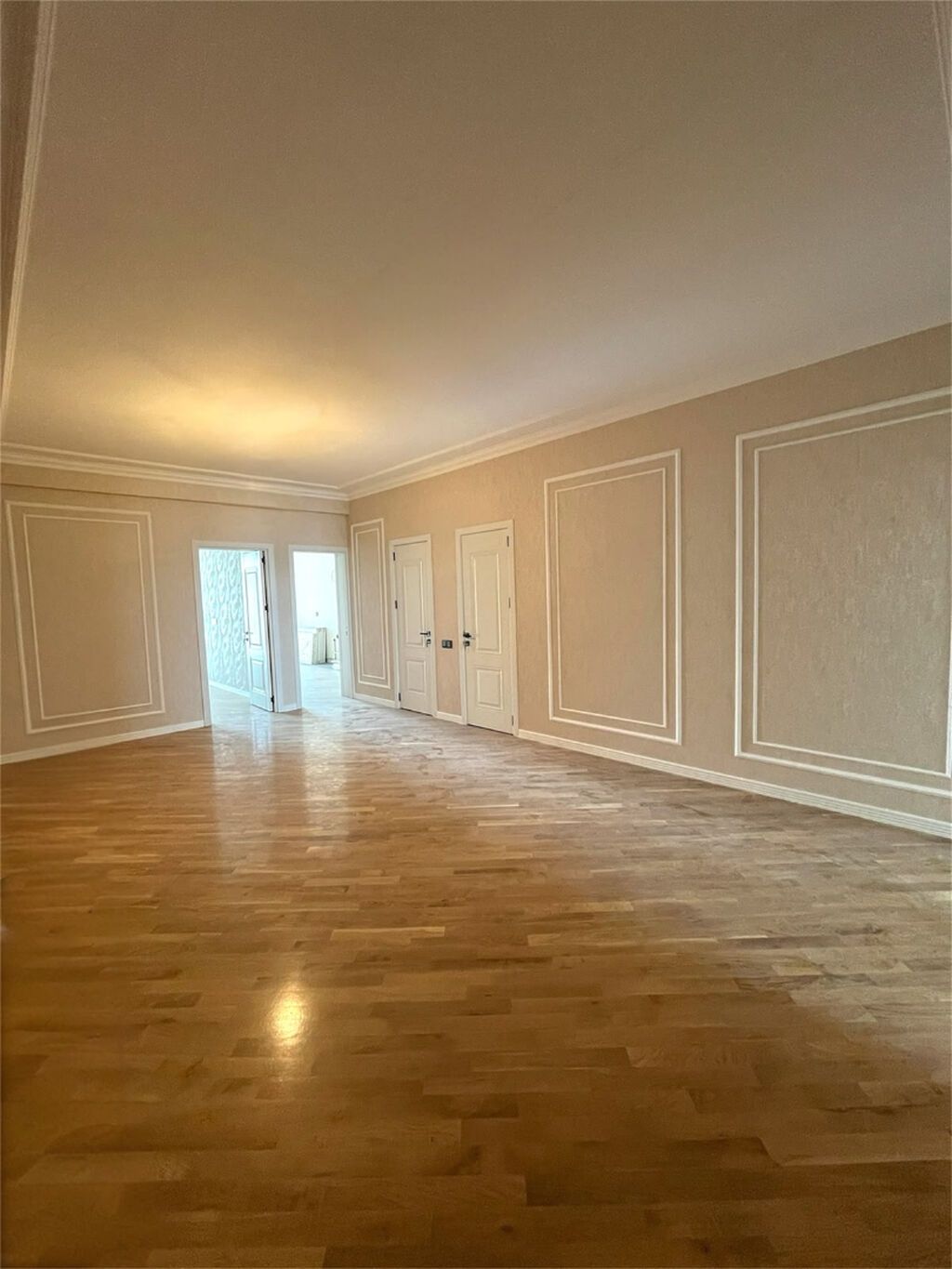 3 otaqlı, Yeni tikili, 138 kv. m — Mənzil, Bakı (4)