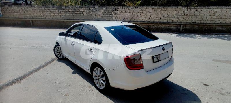 Skoda Rapid 1.6 L, 2014, 250 000 km — Avtomobillər, Bakı (2)